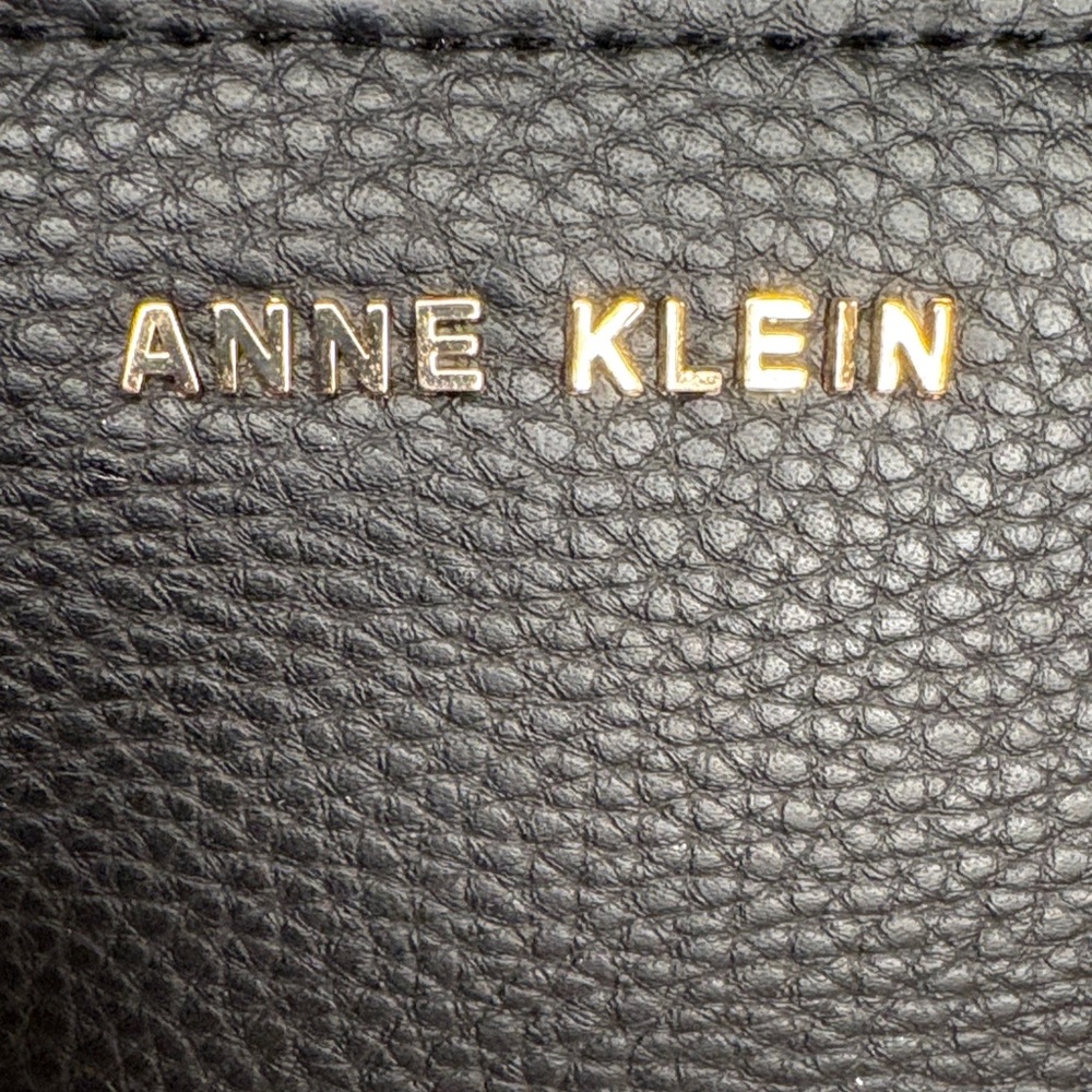 Anne Klein Black Zip Around Wallet - Picture 2 of 12